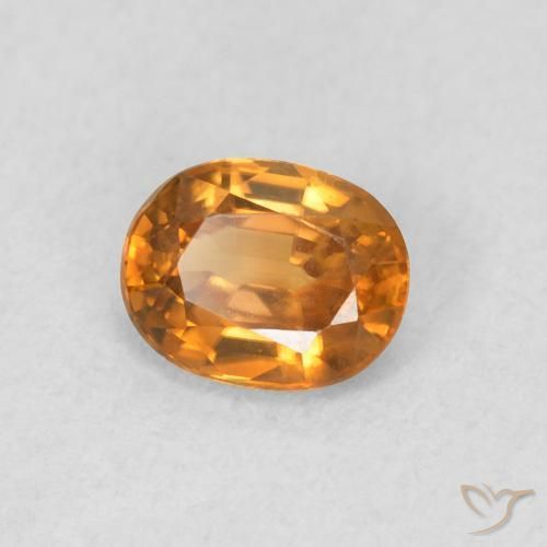 Zircon Orange moyen naturelle ovale, 0.61 ct, VVS-VS