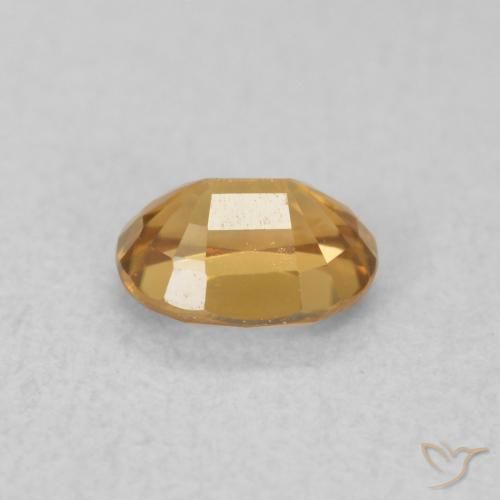 Zircon Orange moyen naturelle ovale, 0.62 ct, VVS