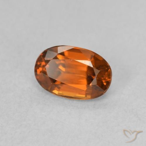 Zircon Orange feu naturelle ovale, 0.85 ct, VVS