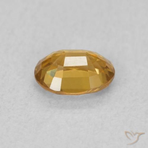 Zircon Orange doré naturelle ovale, 0.57 ct, VVS-VS