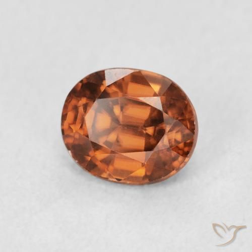 Zircon Orange foncé naturelle ovale, 1.17 ct, VVS-VS
