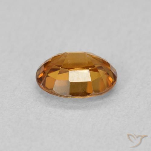 Zircon Orange moyen naturelle ovale, 0.93 ct, VVS-VS