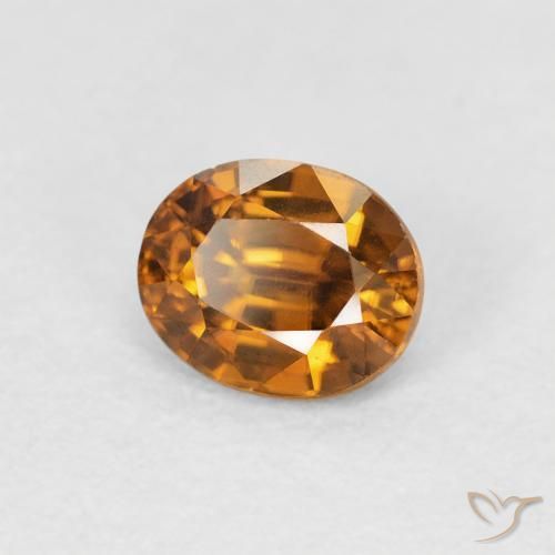 Zircon Orange moyen naturelle ovale, 1.00 ct, VVS-VS
