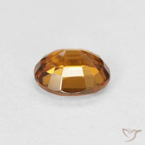 Zircon Orange moyen naturelle ovale, 1.00 ct, VVS-VS