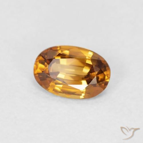Zircon Orange moyen naturelle ovale, 0.69 ct, VVS-VS