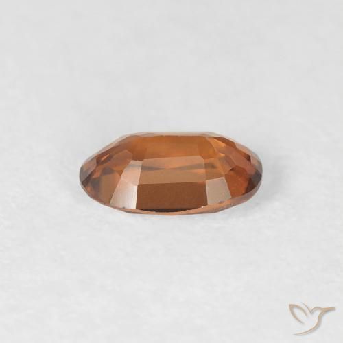 Zircon Orange moyen naturelle ovale, 0.67 ct, VVS