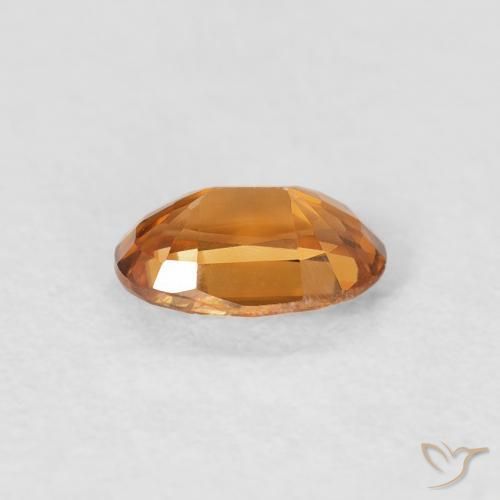 Zircon Orange terre naturelle ovale, 0.73 ct, VVS