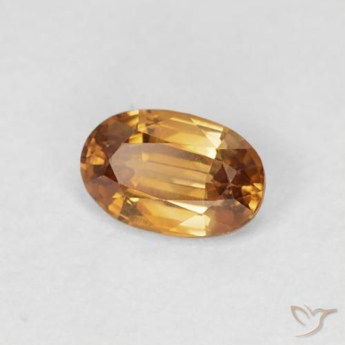 Zircon Orange moyen naturelle ovale, 0.73 ct, VVS-VS