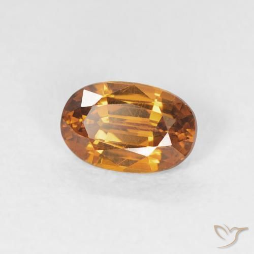 Zircon Orange moyen naturelle ovale, 0.78 ct, VVS