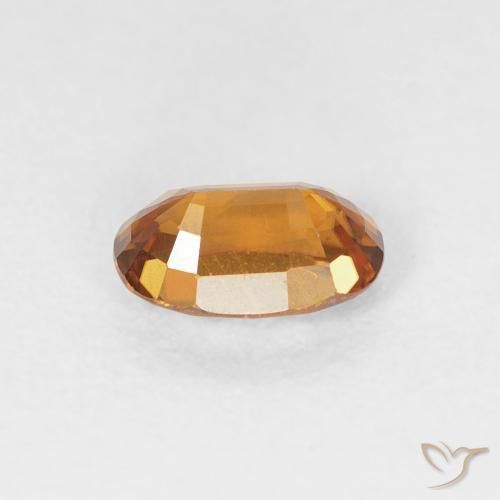 Zircon Orange moyen naturelle ovale, 0.78 ct, VVS