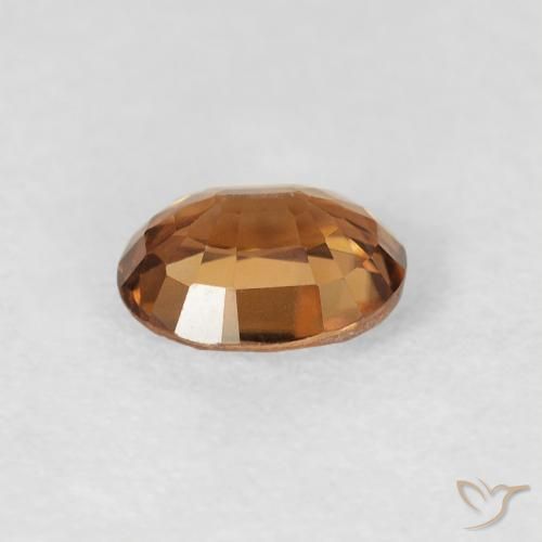 Zircon Orange moyen naturelle ovale, 0.95 ct, VS