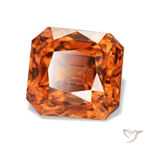 Zircon rouge naturelle taille émeraude, 3,67 ct, VVS-VS
